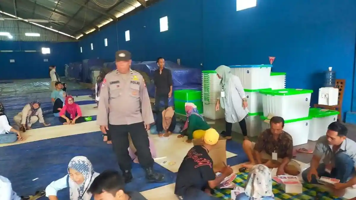Polres Jepara Amankan Proses Pelipatan Surat Suara Pilkada Serentak 2024
