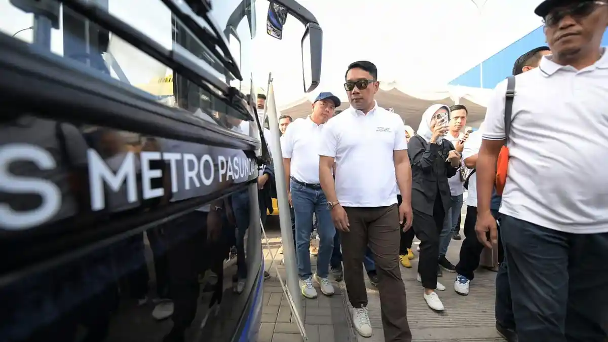 Gubernur Ridwan Kamil Resmikan BRT Berbasis Listrik Kawasan Bandung Raya, Akan Ada 20 Rute