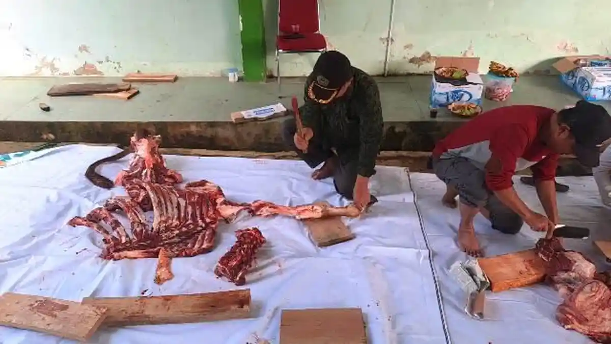 Kantor Kemenag Pangkalpinang Sebar 160 Paket Daging Kurban