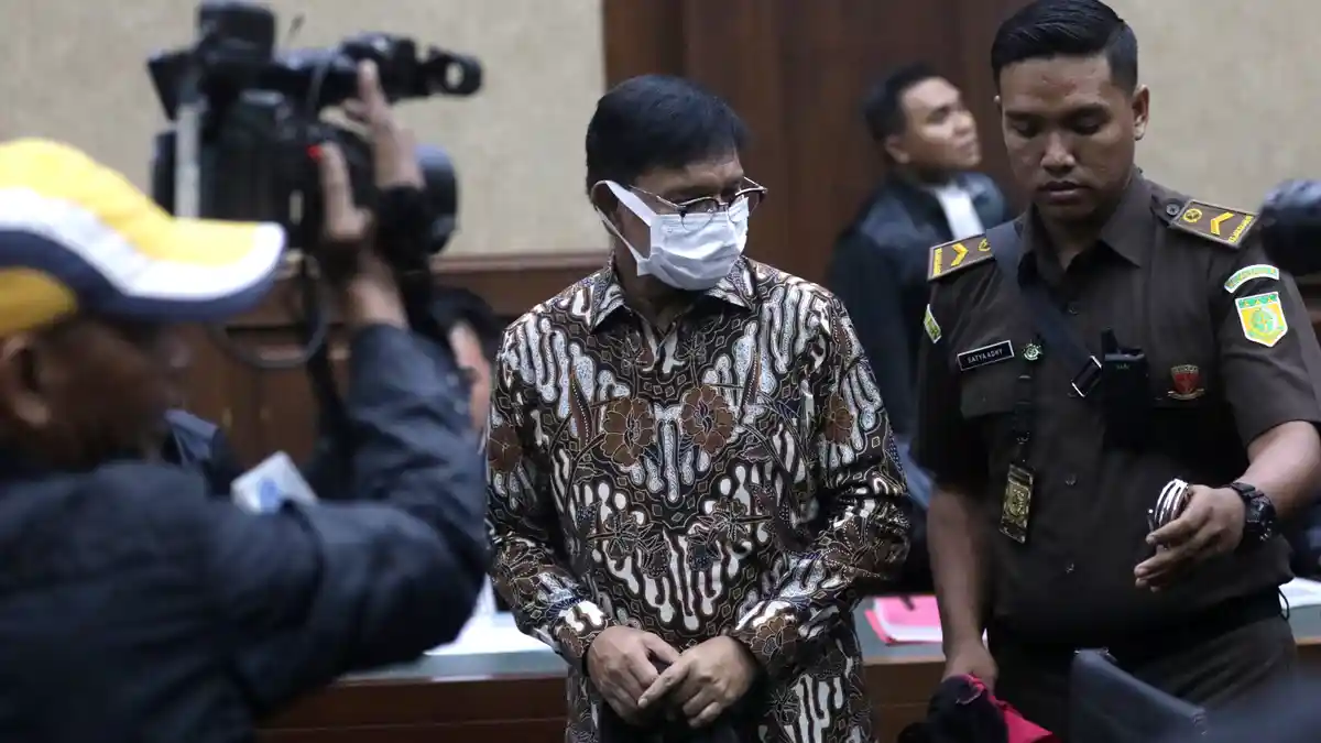 Main Golf Juga Dibayari, Uang Tunai dalam Kardus Diantar ke Ruang Kerja Johnn G Plate di Kominfo