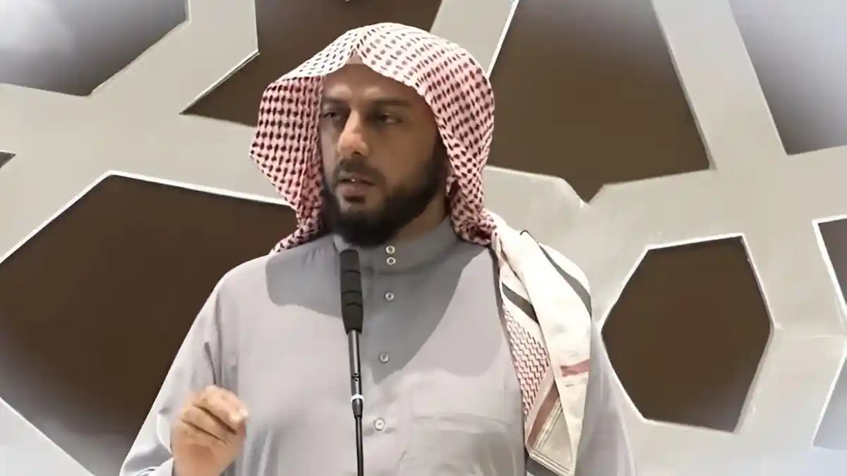 Raih Pahala Berlipat dengan Amalan Jumat Pilihan Syekh Ali Jaber