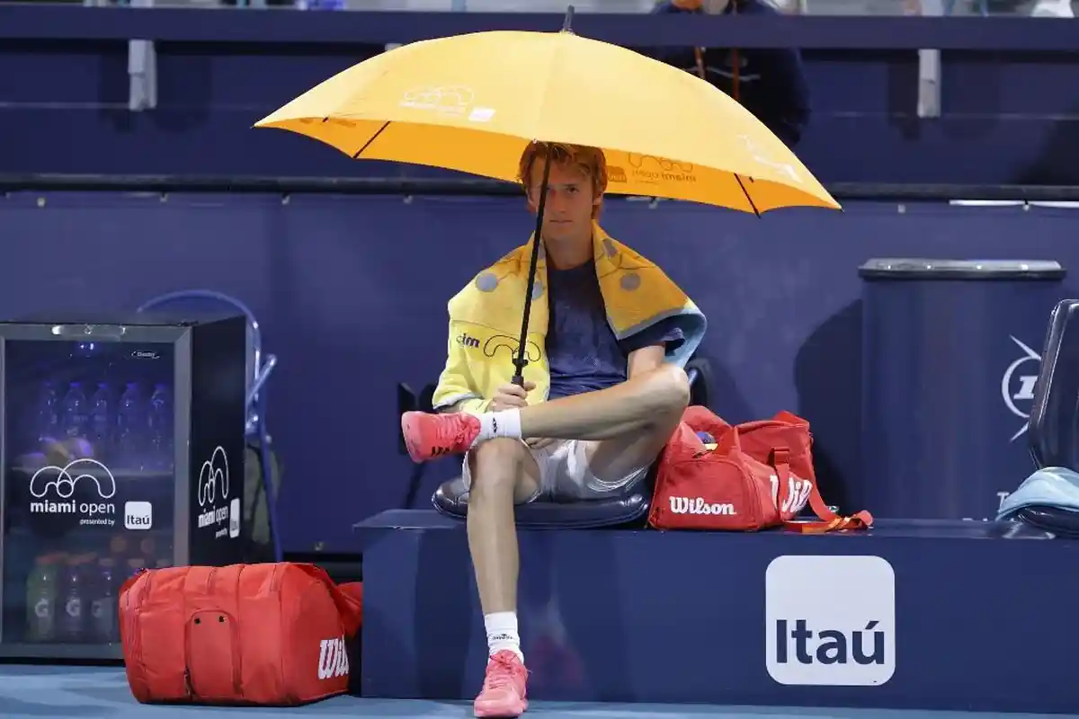 Amalan Sunnah ketika Turun Hujan , Ternyata Lafaz Doa ketika Gerimis dan Lebat Deras Berbeda