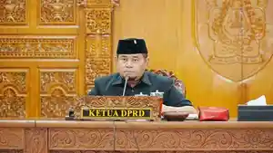 Ketua-DPRD-Klaten-Edy-Sasongko-menyoroti-peran-penting-pengelola-wisata.jpg