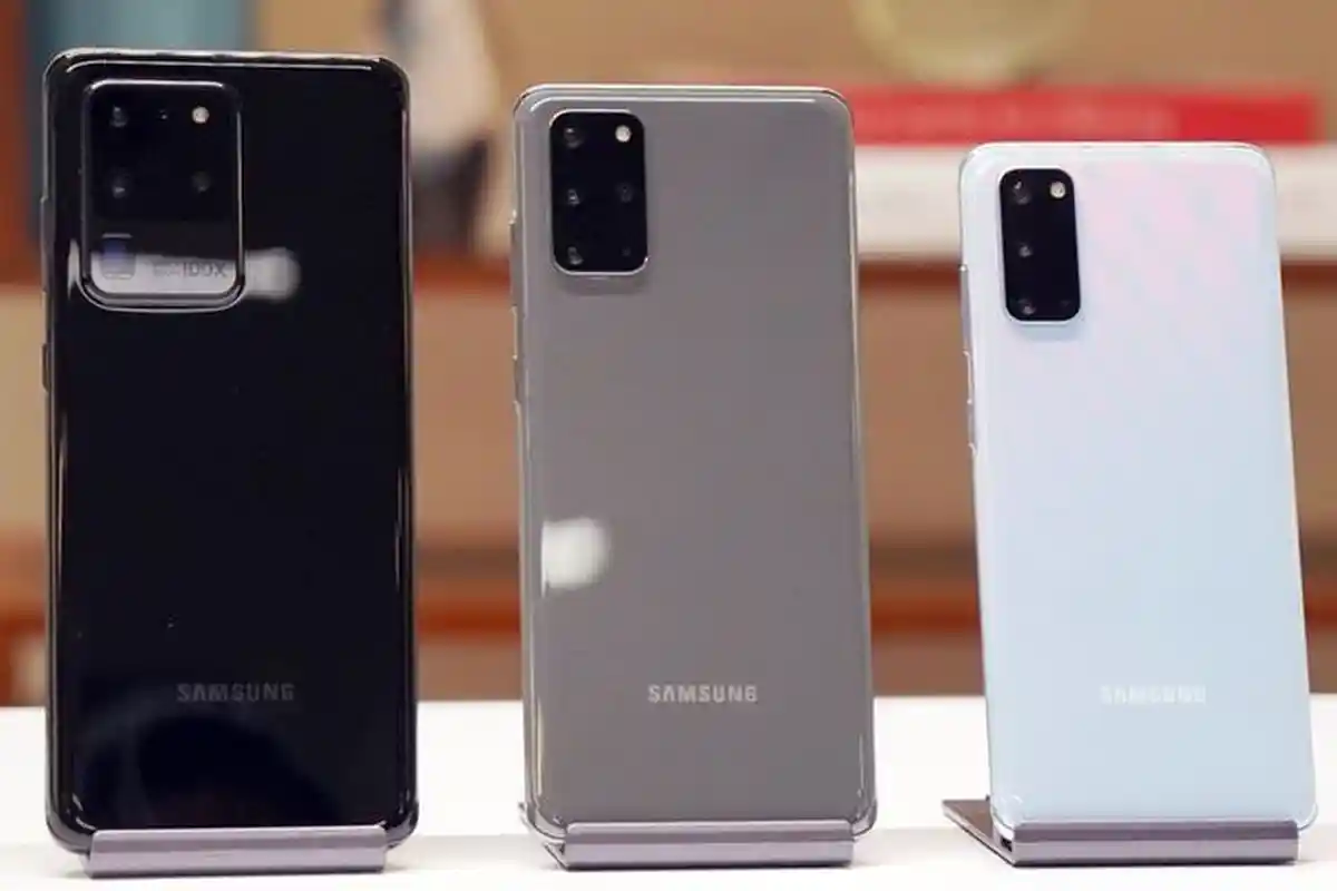 Cek Daftar Harga Lengkap HP Samsung Terbaru 2020 - Intip Spesifikasi Galaxy Note10 Lite