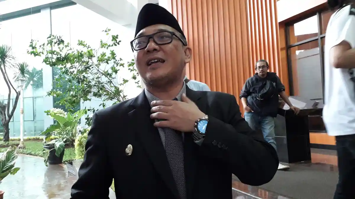 Banyak Tempat Usaha Bodong Tetap Operasi di Bogor, Wabup Iwan: Satpol PP Jangan Setengah-Setengah