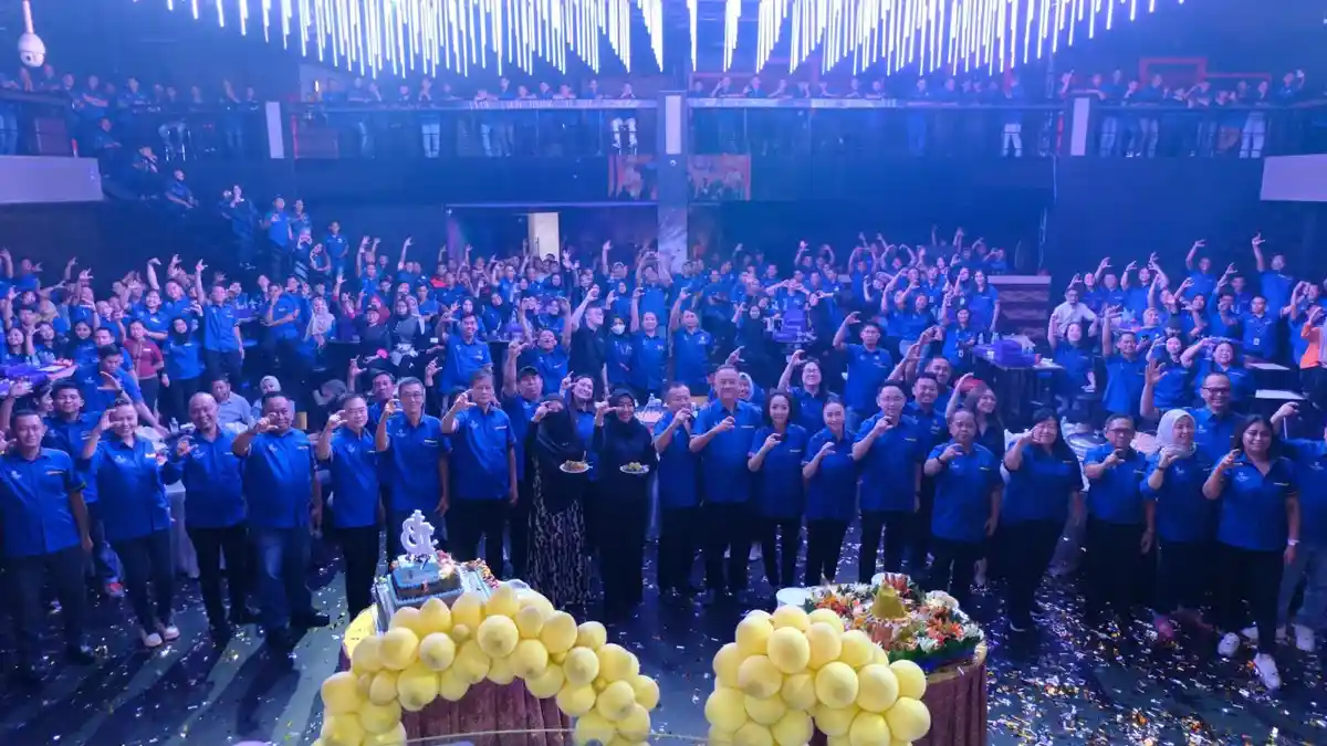 Banjir Hadiah di HUT ke-18 Claro Makassar, Ada 2 Paket Umrah