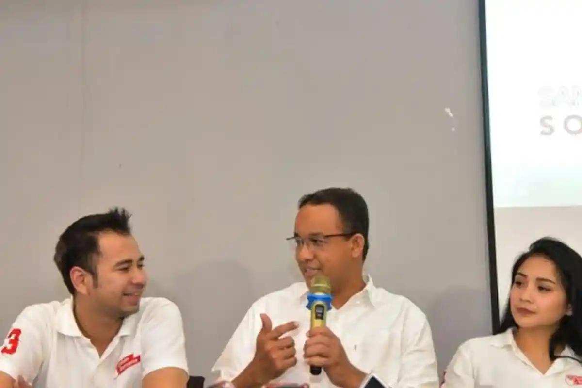 Raffi Ahmad Sunggingkan Senyum Lebar Atas Kemenangan Anies-Sandi Versi Hitung Cepat, Lihat Videonya!