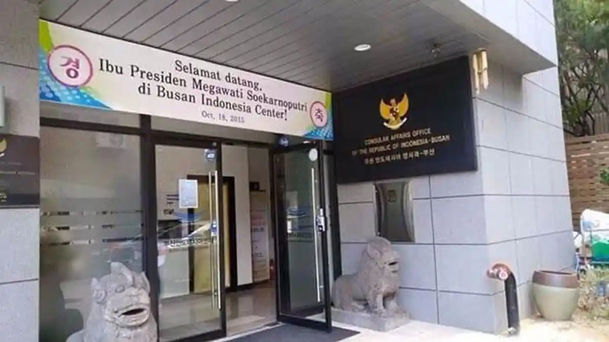Foto Spanduk Ucapan Selamat Datang Presiden RI Bikin Heboh