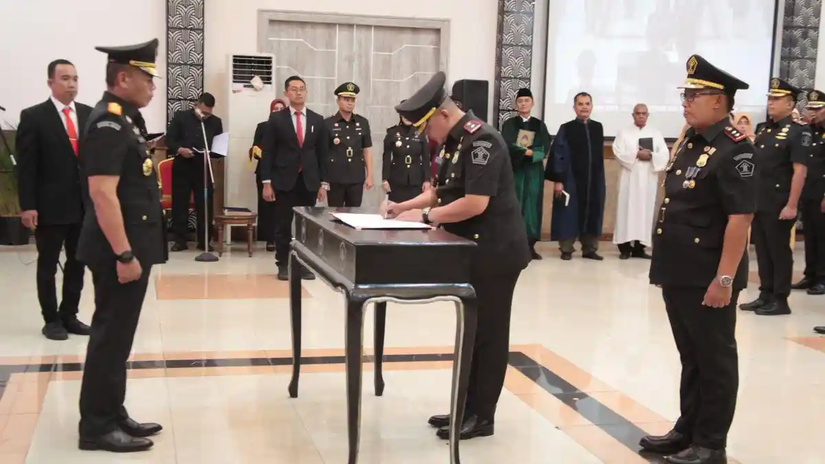 Resmi Jabat Kepala Kantor Imigrasi Bekasi, Uckhy Adhitya Bakal Awasi Pergerakan Orang Asing