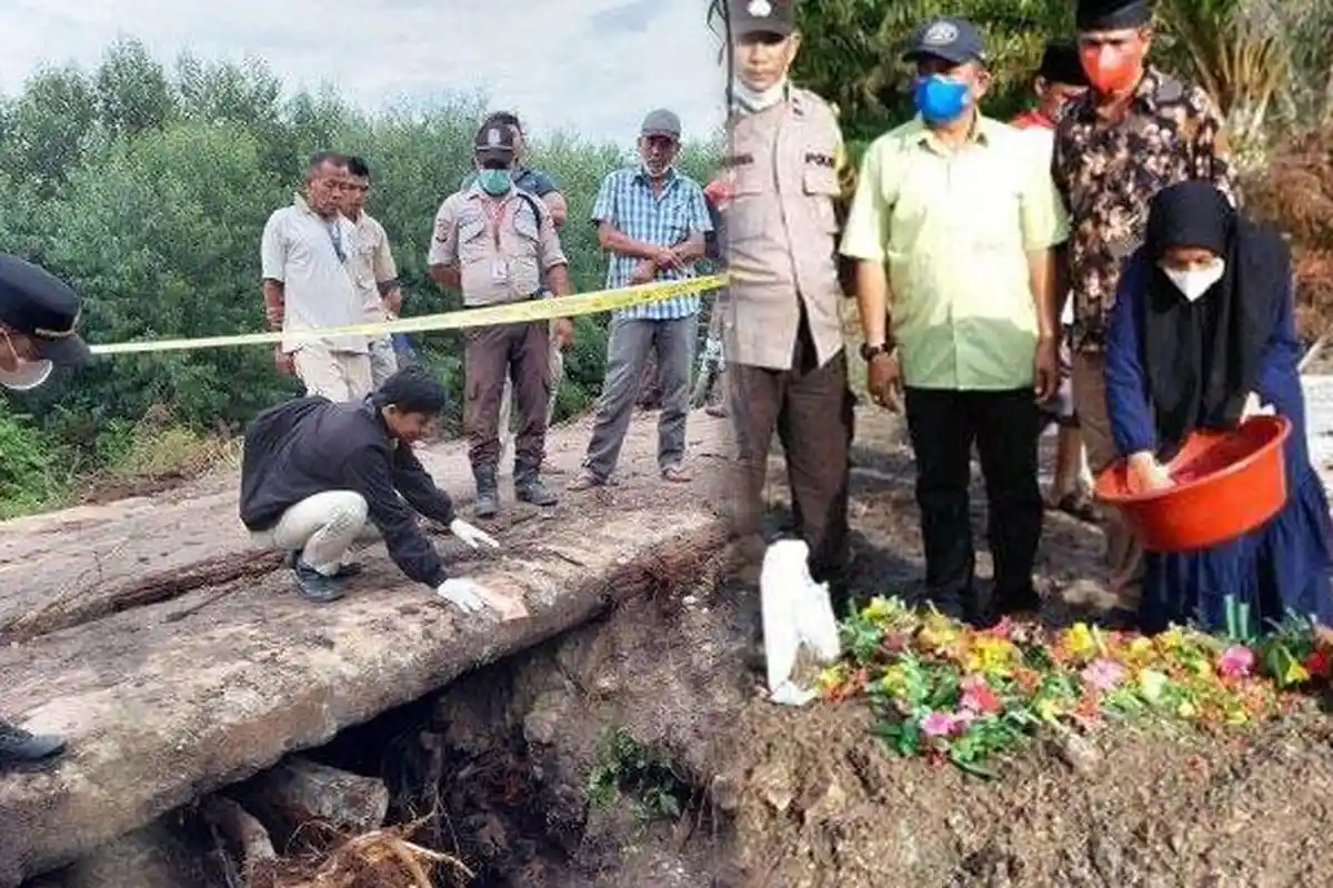 Lama Dendam, 2 Anak di Bawah Umur Puas Bunuh Ibunya, Ayah Lantunkan Azan ke Jasad Lalu Doa Bersama