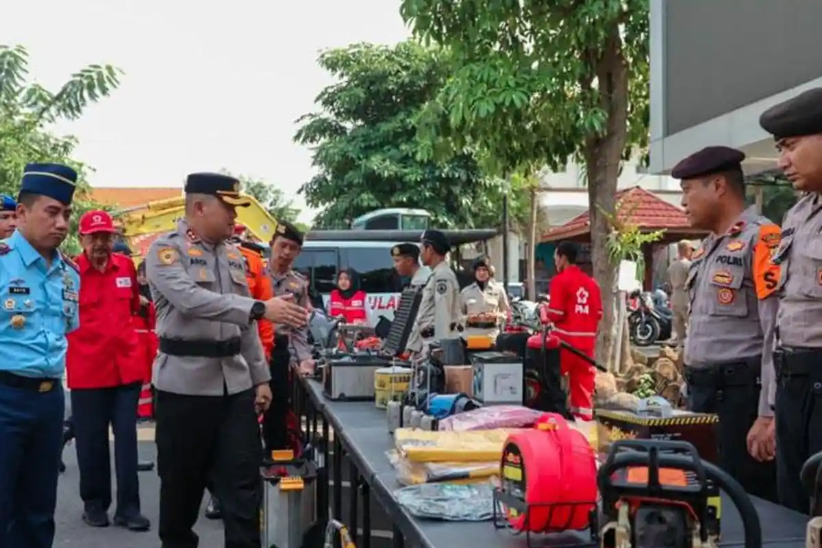 Polres Jombang Gelar Apel Siaga Hadapi Ancaman Bencana Akibat Cuaca Ekstrem