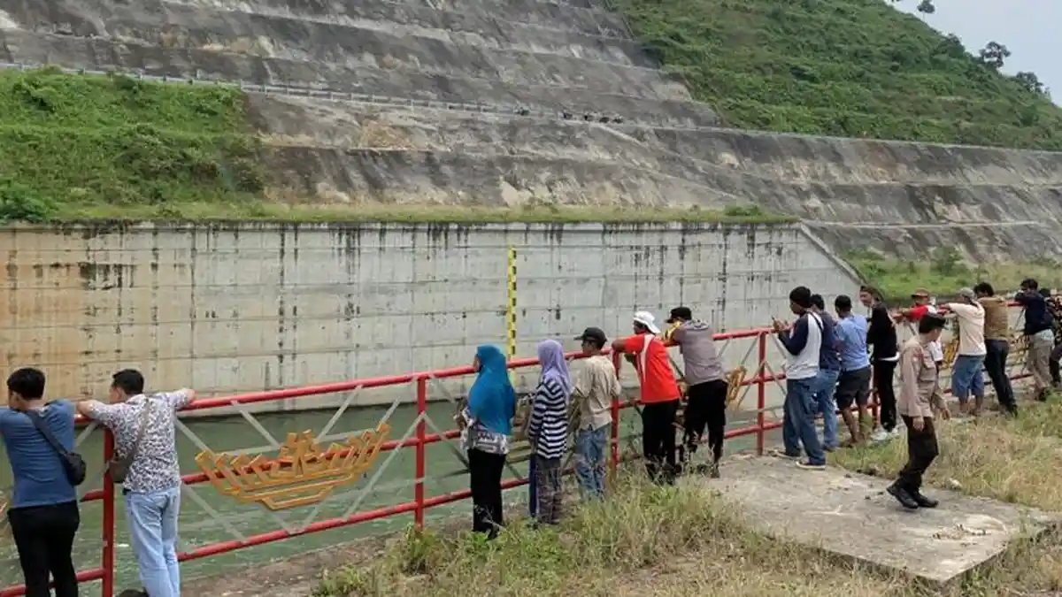 Keluarga dapat Firasat Wangi Kamboja sebelum Saiful Tenggelam di Bendungan Way Sekampung Lampung