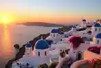 Fakta-Unik-Santorini.jpg