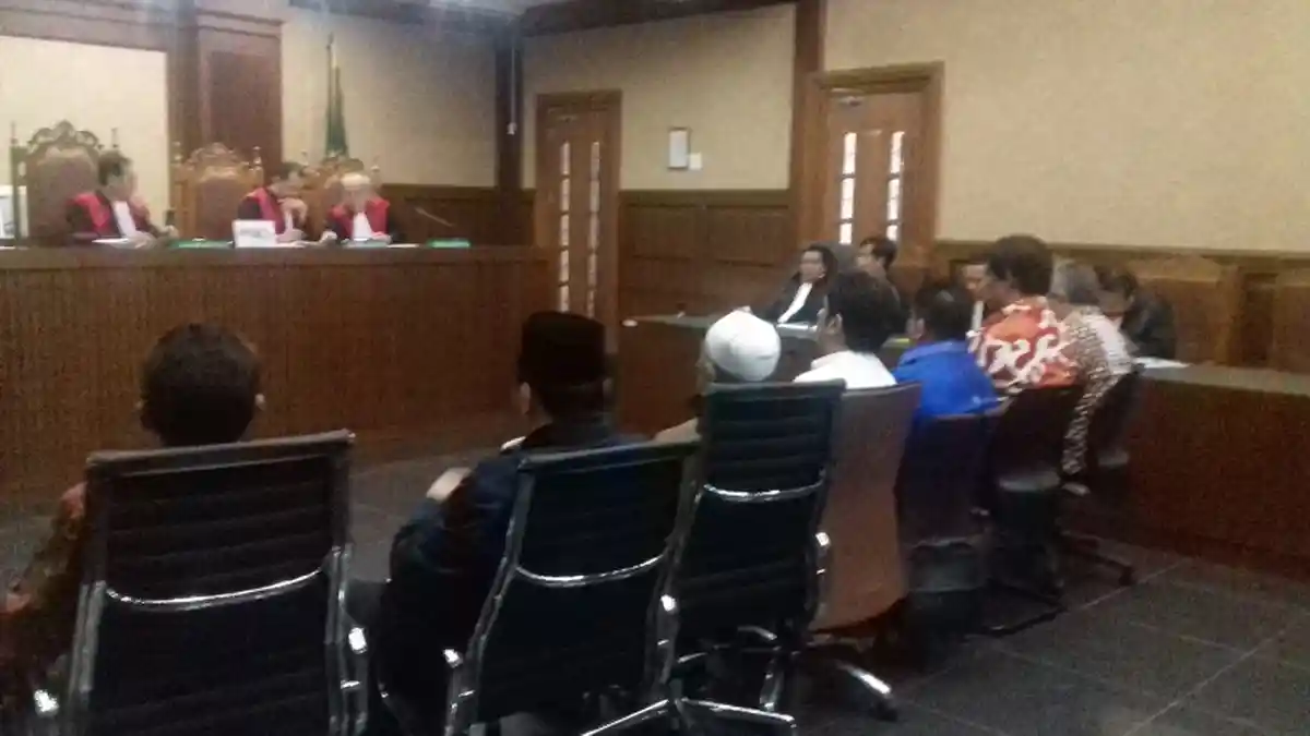 Lima DPRD Sumut Divonis Penjara 4 Tahun dan Denda Rp 200 Juta