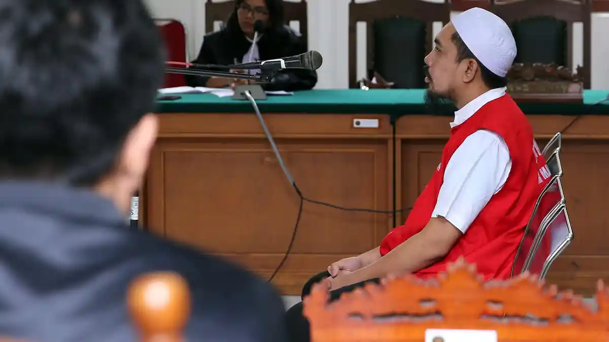 Bos Abu Tours Dijatuhi Hukuman 20 Tahun Penjara