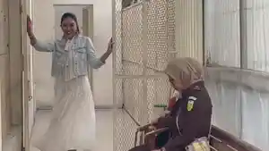 Nikita-Mirzani-tengah-berpose-bak-model-jelang-sidang-kasus-pemerasan.jpg