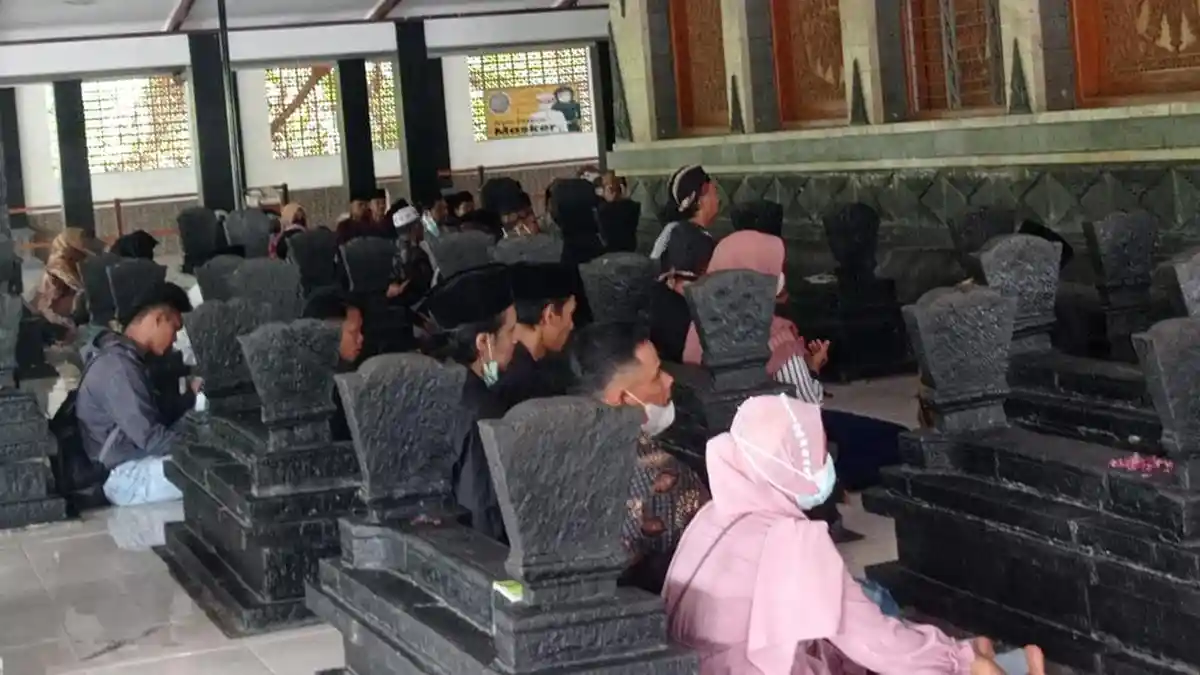 Pembebasan Retribusi Wisata Religi: Sunan Kalijaga Kadilangu Demak, Lebih Terjangkau