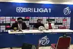 asisten-pelatih-persija-jakarta-ferdiansyah-dan-pemain-macan-kemayoran-riko-simanjuntak.jpg