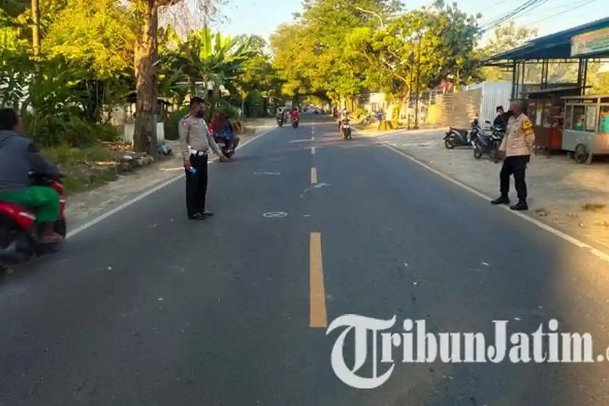 Nasib Nahas Nenek 70 Tahun di Madura Saat Hendak Menyeberang Jalan, Tertabrak Motor hingga Tewas
