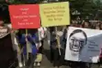 Demo Tolak Tes Keperawanan