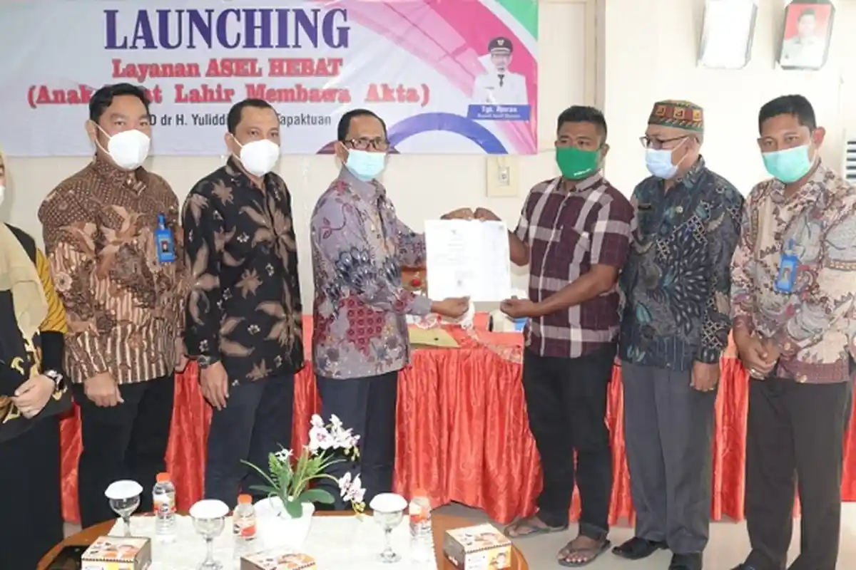 Keren! Kini Melahirkan di RSUD Yulidin Away Tapaktuan Langsung Bawa Pulang Akta Kelahiran