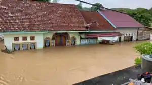 Banjir-Desa-Kunangan.jpg