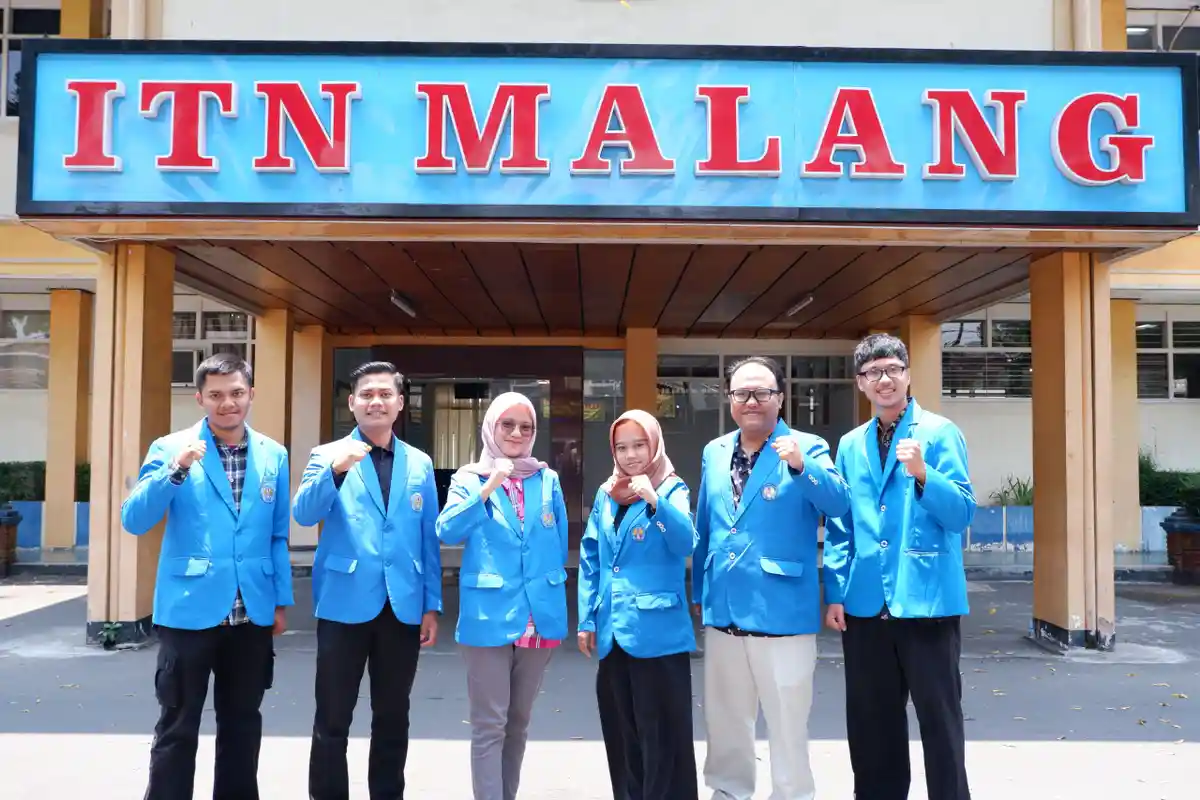 ITN Malang Kukuhkan 739 Wisudawan, Adrian Bikin Skripsi Peramalan Penjualan Pakaian Wanita