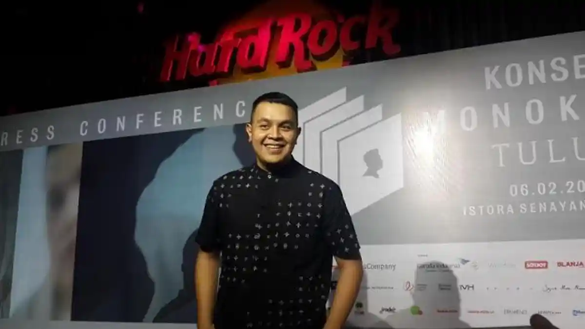 Masih Demam Panggung, Penyanyi Tulus Hanya Butuh Sendirian untuk Mengatasinya