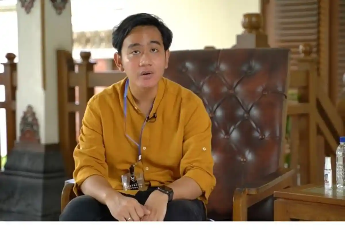 Respon Gibran Rakabuming Terkait Aksi Jakmania dan Bobotoh Usai Final Piala Menpora di Manahan Solo