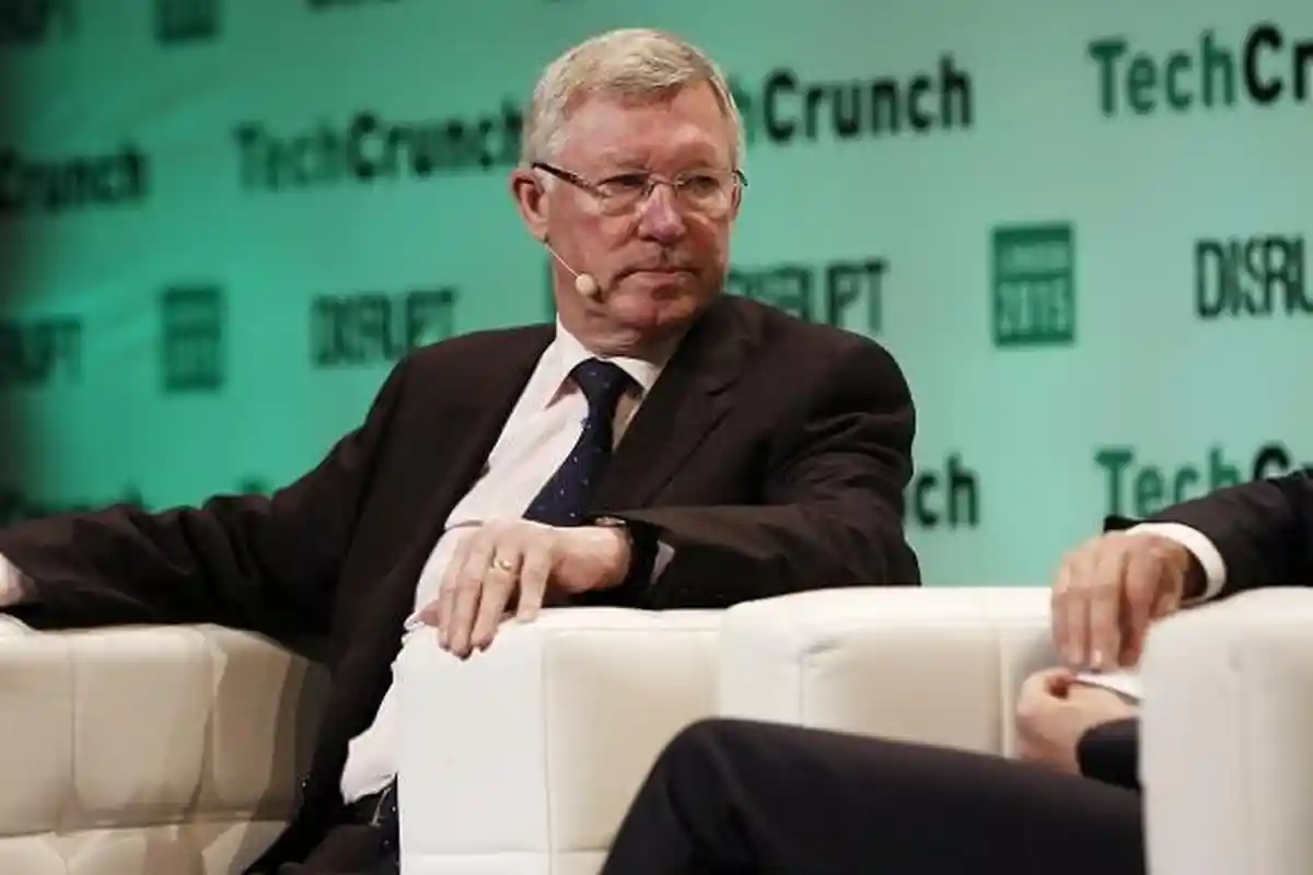 Setelah 13 Tahun Akhirnya Terungkap Pelaku Pelemparan Pizza ke Wajah Alex Ferguson, Ini Orangnya