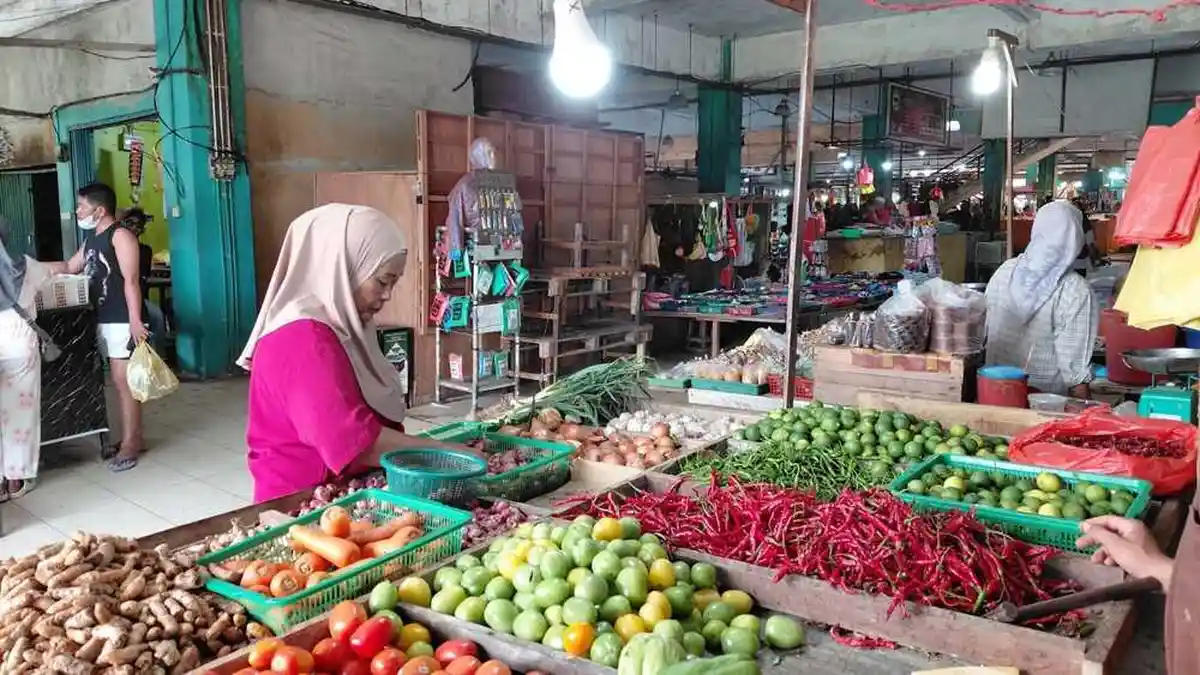 Harga Bawang Merah di Pasar Puan Maimun Karimun Naik Setelah Kenaikan Harga BBM nonsubsidi