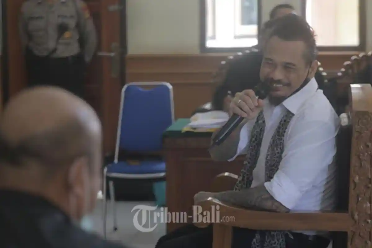 Jerinx Jelaskan Alasan & Maksud Dibalik Kalimat yang Diunggahnya di Media Sosial