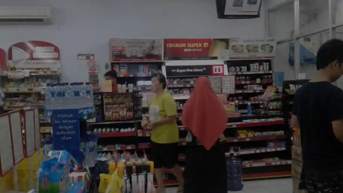 Sirup Botolan Hingga Kurma Turun Harga di Alfamart