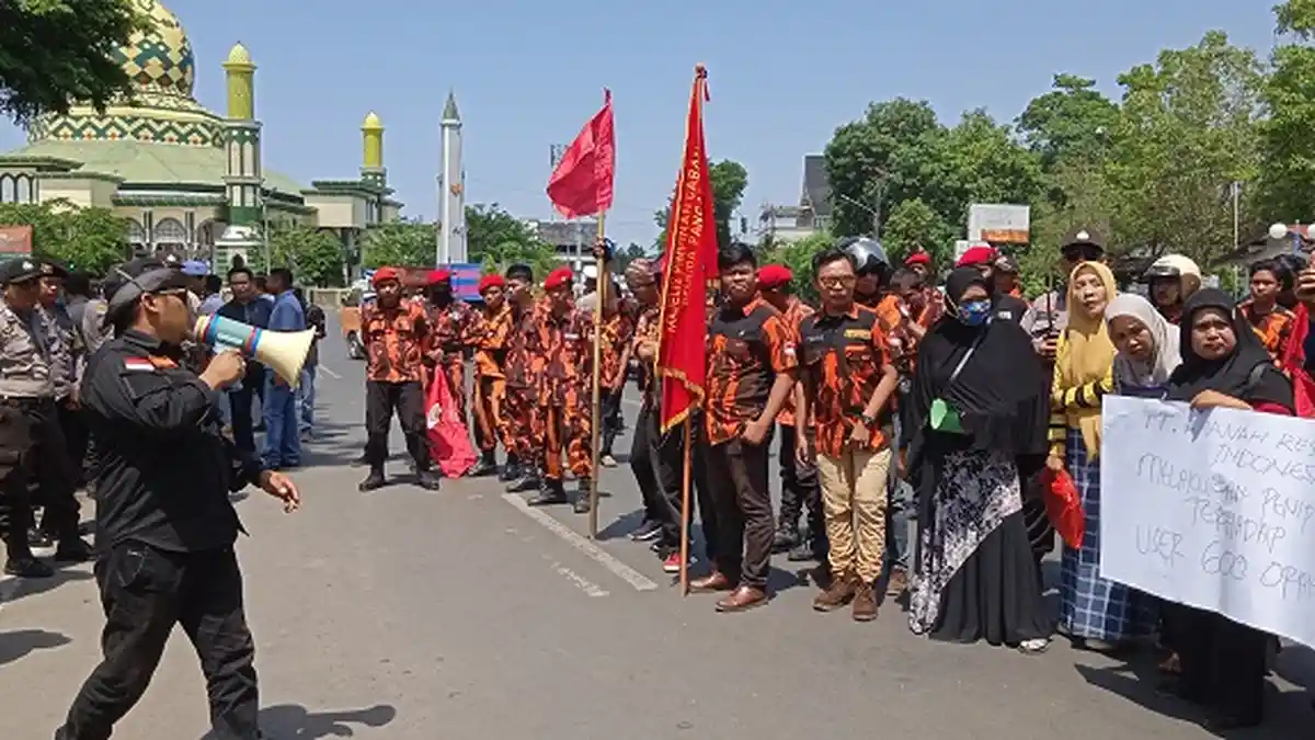 BREAKING NEWS: Ditipu Pengembang Berkedok Syariah, Pemuda Pancasila & User Datangi Polres Maros