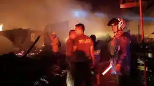 kebakaran-pasar-maliku-baru.jpg