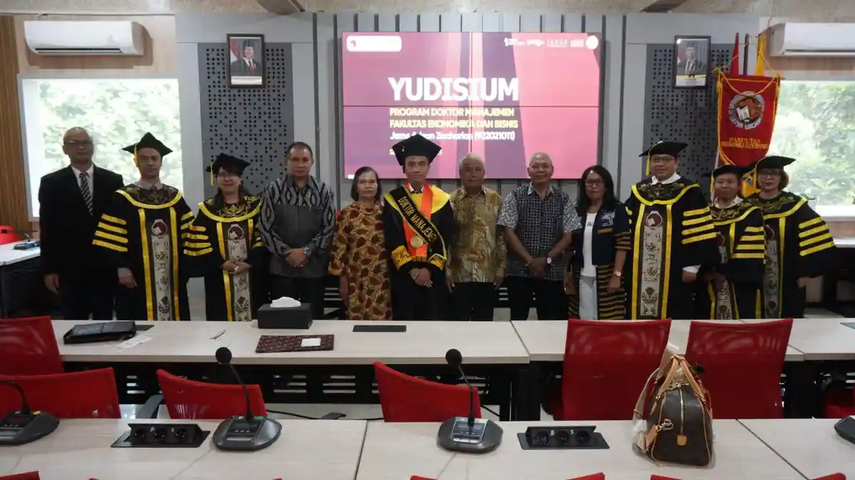 Yudisium Program Doktor Manajemen FEB UKSW: Jems Arison Raih Gelar Doktor dengan Predikat Cumlaude