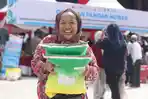Warga Antusias Borong Beras Murah di Mapolresta Balikpapan, Sudah Sebulan Sulit Temukan di Pasar
