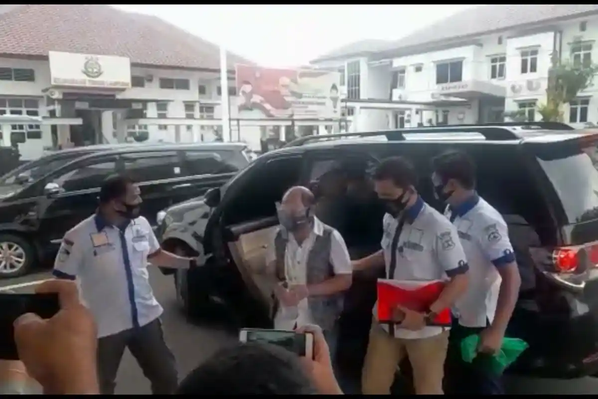 Tak Jauh-jauh, Buronan Syamsul Arifin Ngaku Hanya Berada di Seputaran Lampung-Jakarta