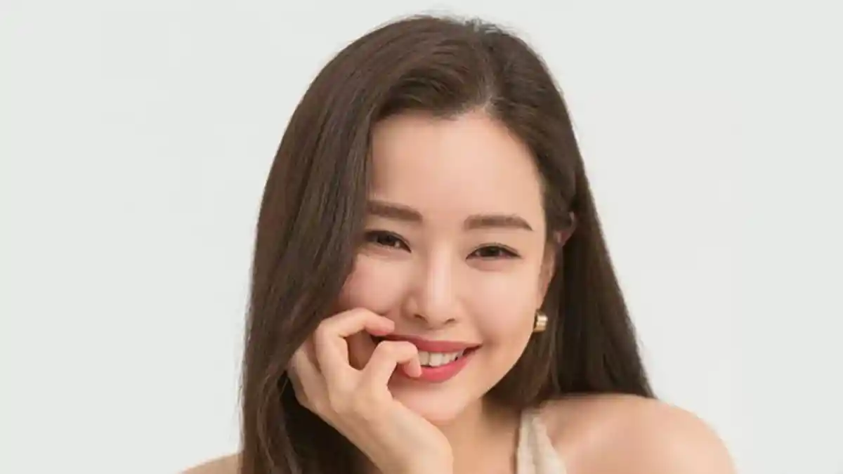 Profil Honey Lee Pemain Drakor Flower That Blooms at Night, Jadi Mantu Bangsawan, Ini Sinopsisnya