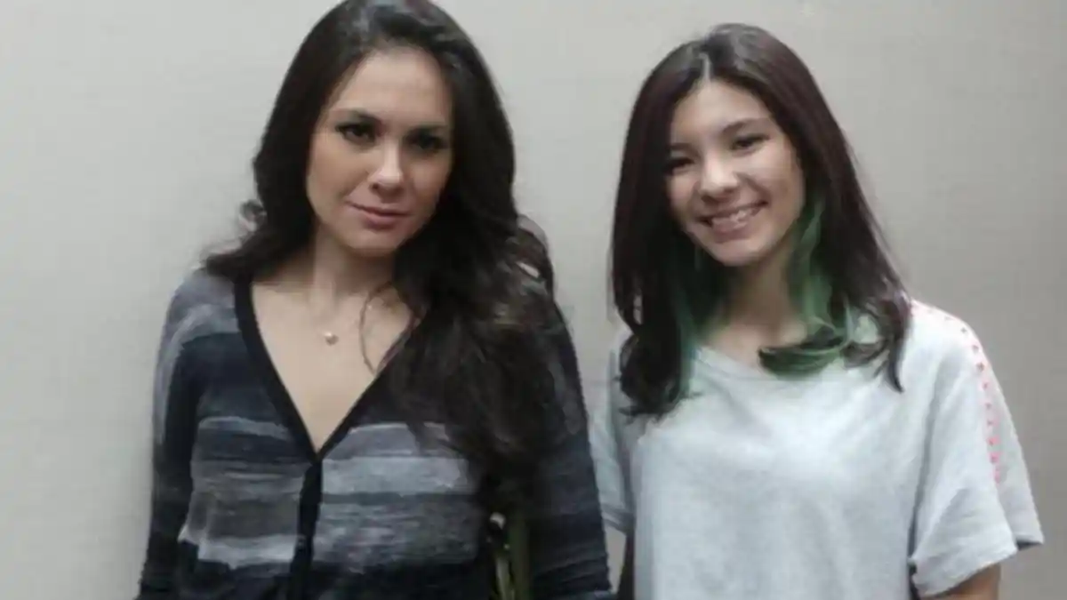 Digosipkan Melahirkan, Ini Jawaban Putri Wulan Guritno