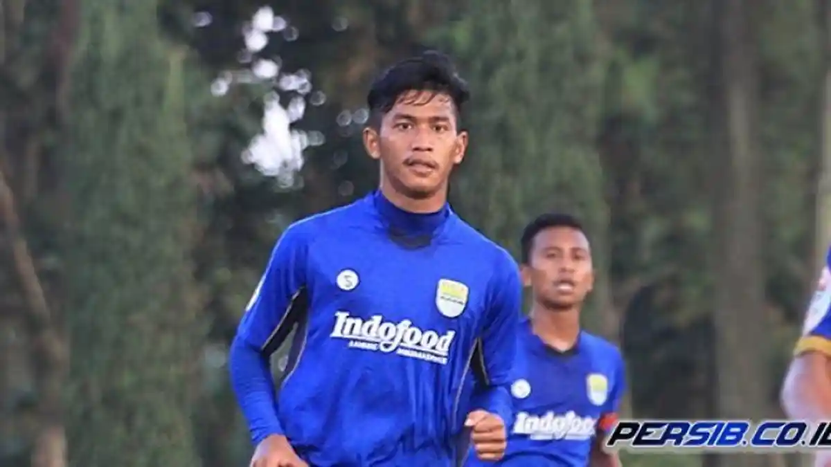 Lemparan Jauh Pemain Muda ini Jadi Senjata Baru Persib Bandung