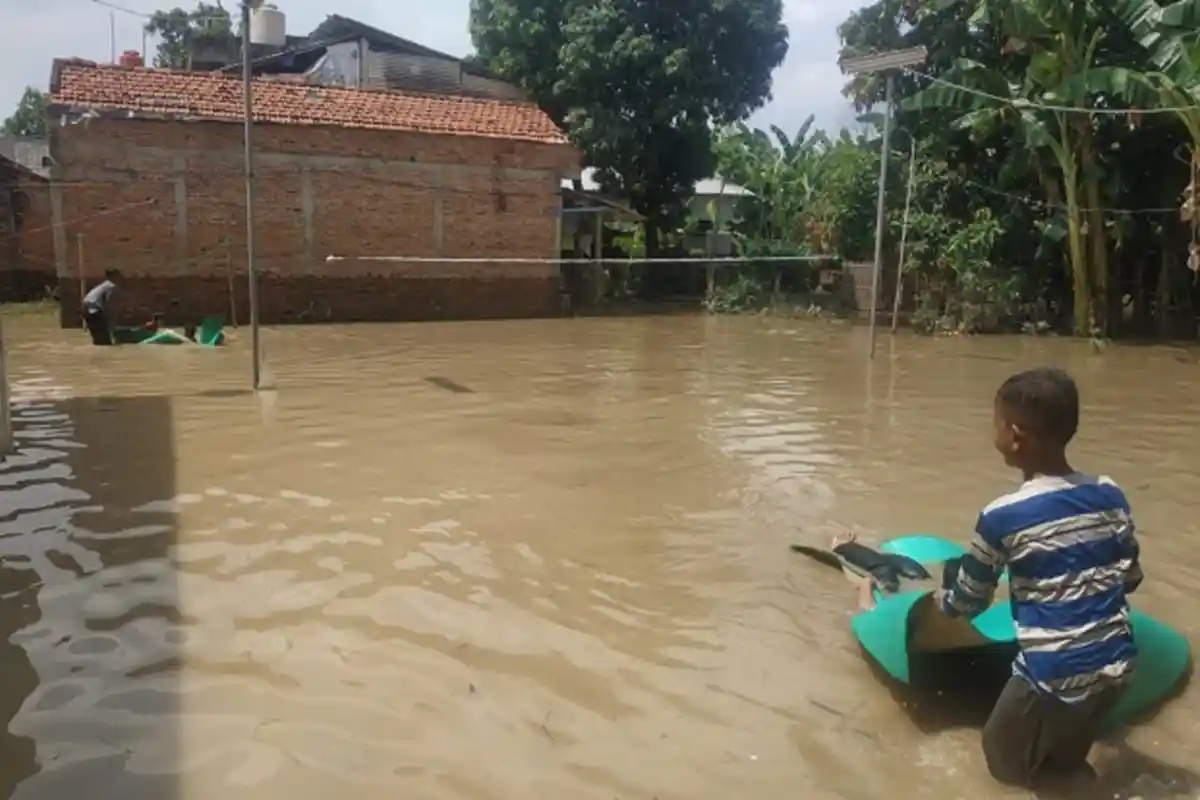 Wilayah Kampung Gabus di Tambun Utara Turut Terdampak Banjir Kiriman, Ketinggian Air Capai 1,5 meter