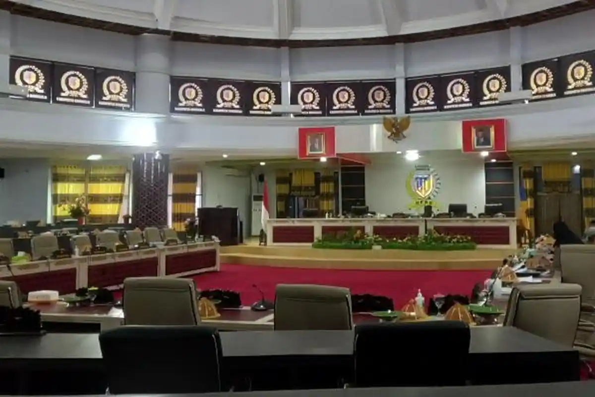 Banyak Anggota Dewan Tak Hadir, Paripurna Rancangan APBD Donggala Tahun 2023 Ditunda
