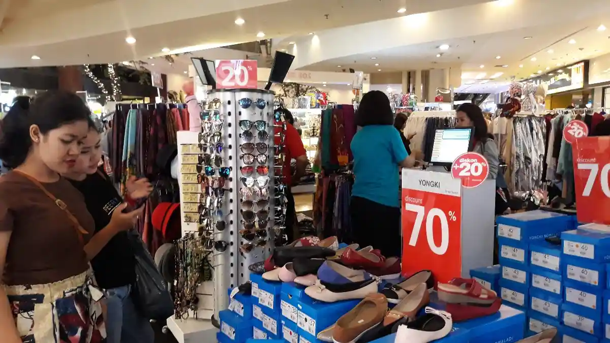 Yuk Dapatkan Diskon Besar - Besaran di Bazar Sepatu Blok M Plaza