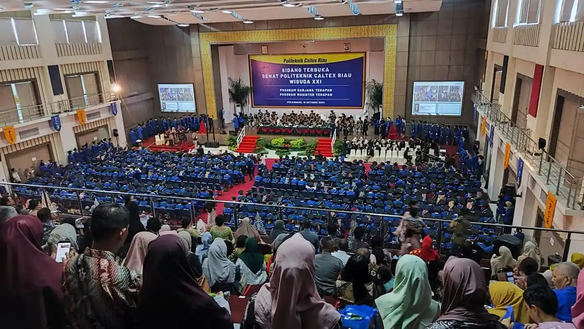Politeknik Caltex Riau Gelar Wisuda ke-21, Kukuhkan 579 Wisudawan ...