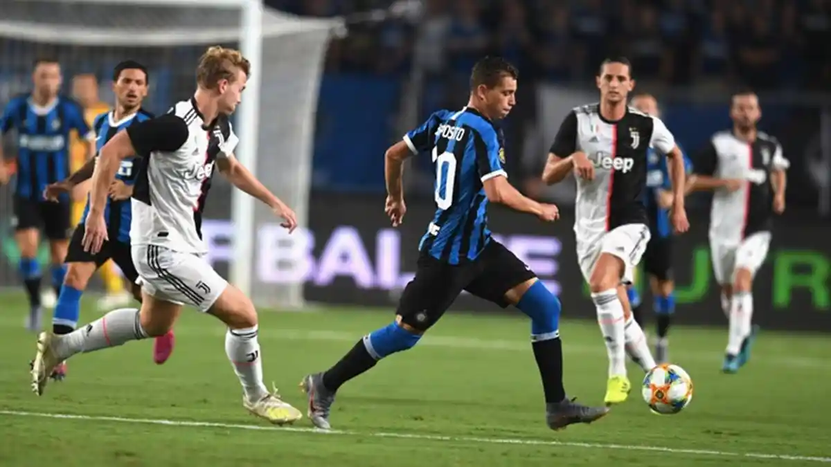 RIVALITAS Juventus vs Inter Berlanjut ke Cina, Kerusuhan Suporter ini Jadi Buktinya
