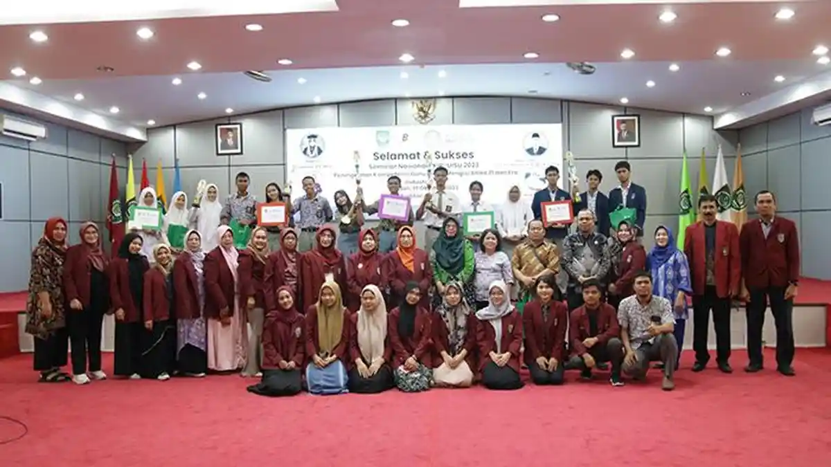 SMAN 1 Binjai Juara I Cerdas Cermat Milad FKIP UISU ke-66