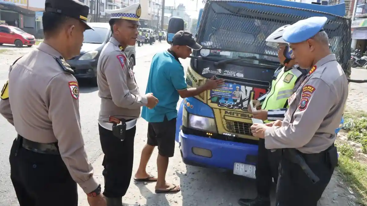 Polres Sergai Gelar Ops Keselamatan Toba 2024 di Jalinsum Sei Rampah