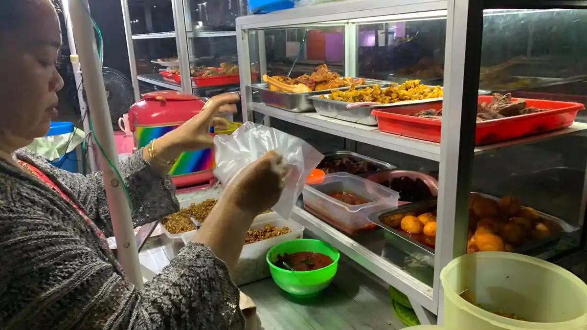 Menu Sahur Ramadhan di Berau, Nasi Kuning Sederhana Laris Manis, Segini Harganya 