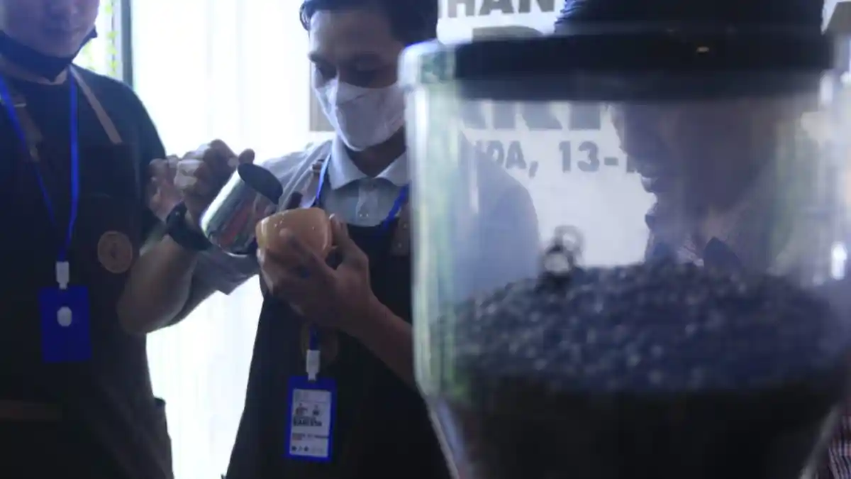 13 Peserta Ikuti Sertifikasi Barista di Vikopi Alaya Samarinda